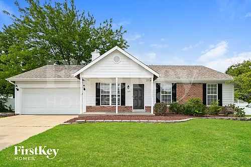 641 Autumn Oaks Dr Photo 1
