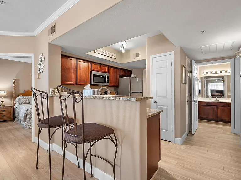 15095 N Thompson Peak Pkwy #1054 — Photo 10