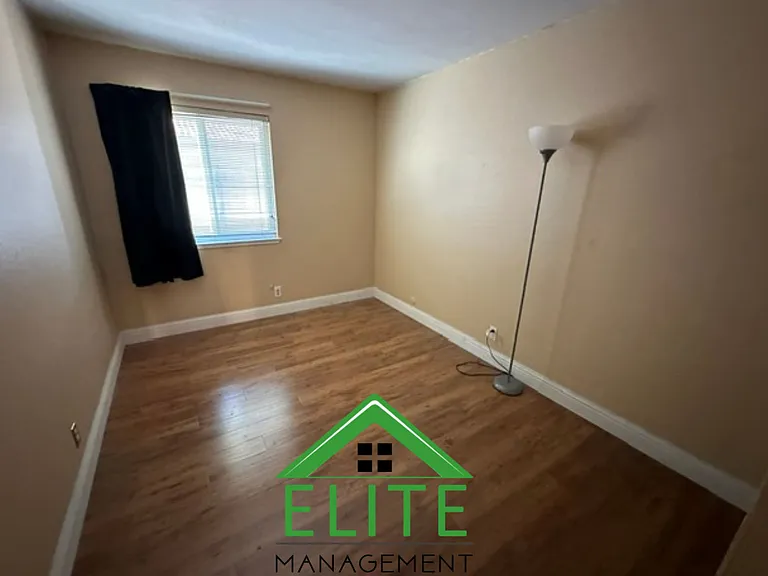 2901 Davenport Way — Photo 11
