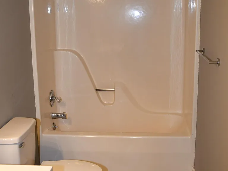 159 Hickory Hills Dr — Photo 16