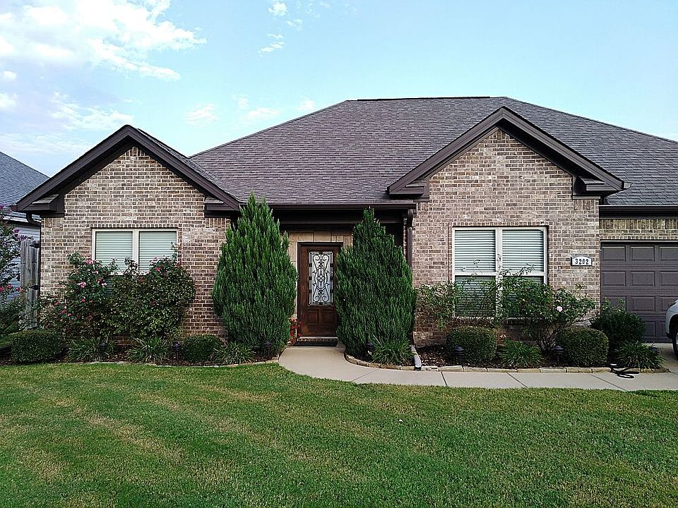 1st image of 3202 Longmeadow Dr