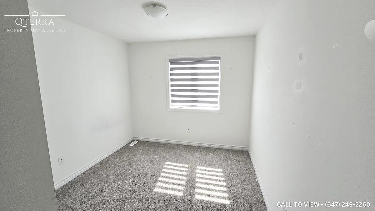 Building Photo - 1736 Finley Cres