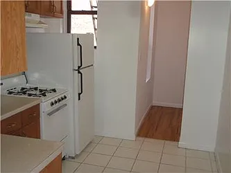 Rented by Metropolis Real Estate of Manhattan