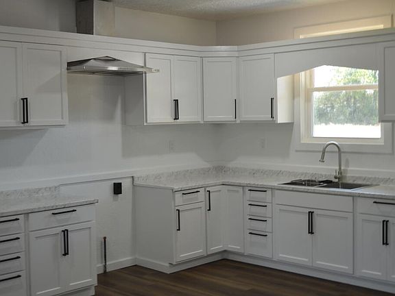 5th image of 213 Bradley Chapel Rd