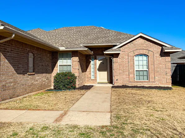 11621 SW 10th St, Yukon, OK 73099