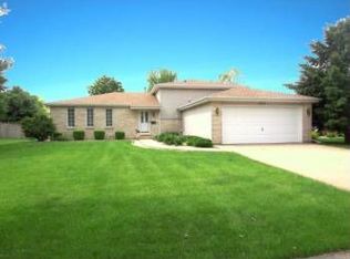 1109 Harvest Dr, Shorewood, IL