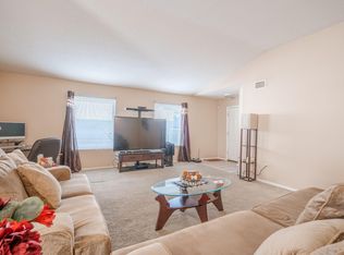 5704 Mesa Ridge Rd NW, Albuquerque, NM 87114