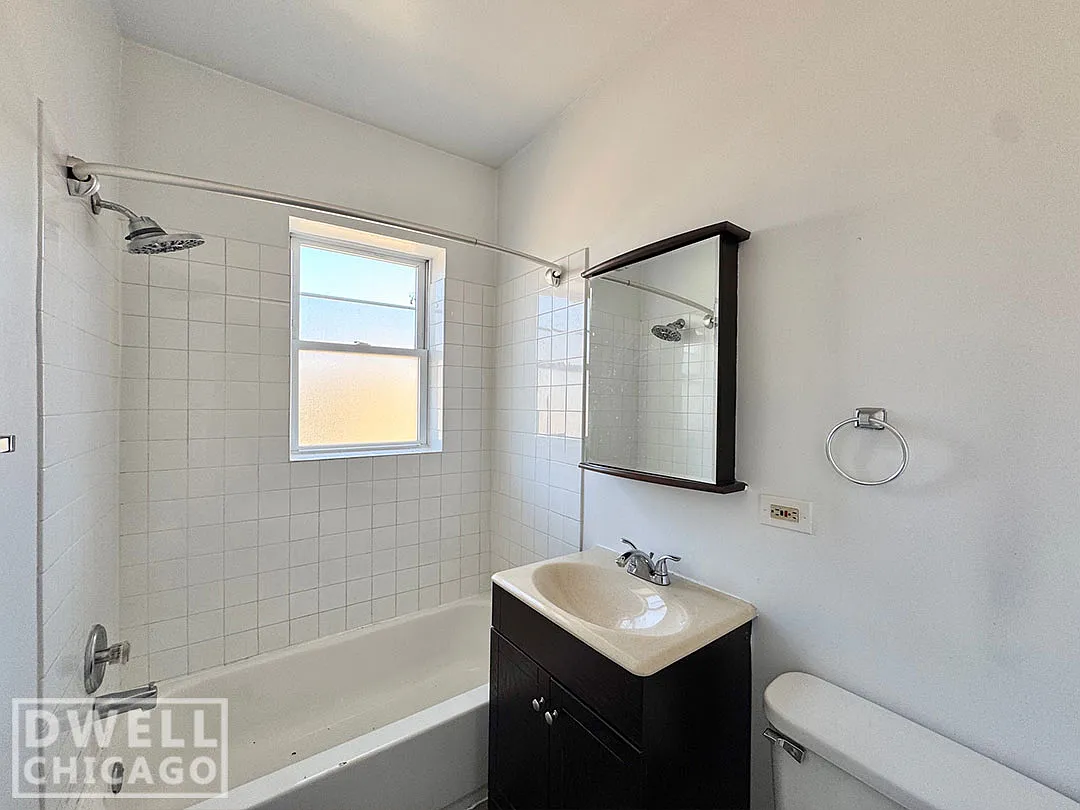 Studio, 337 sqft, $1,295 — Photo 3