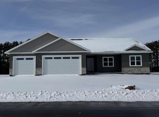 3440 McWain Dr, Holmen, WI 54636