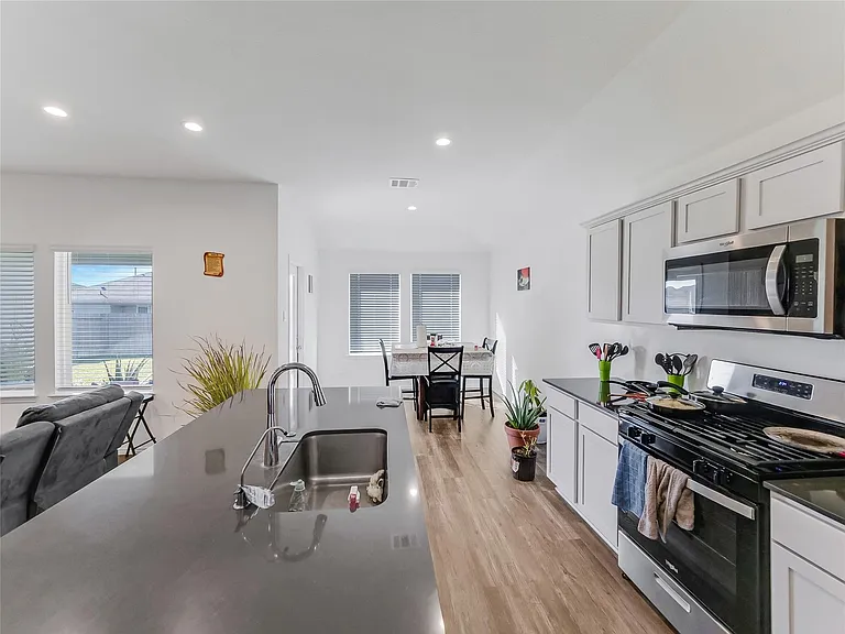 40519 Crisp Beech St — Photo 13