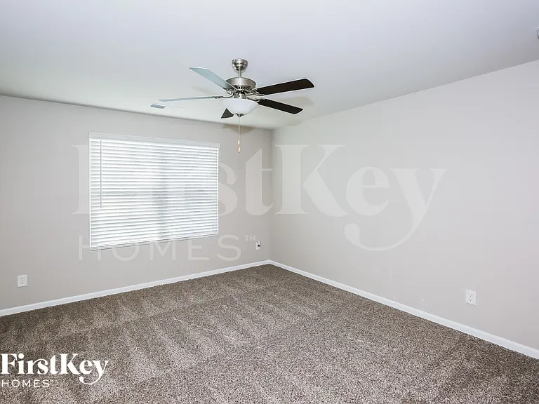 7318 Brawley Wood Ct — Photo 8