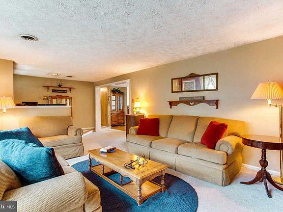 5th image of 12801 Brenttown Ct