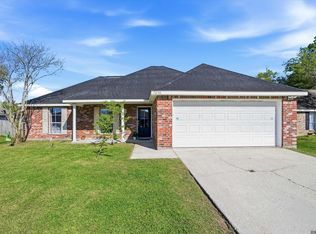 15258 E Bayou Dr, Prairieville, LA 70769