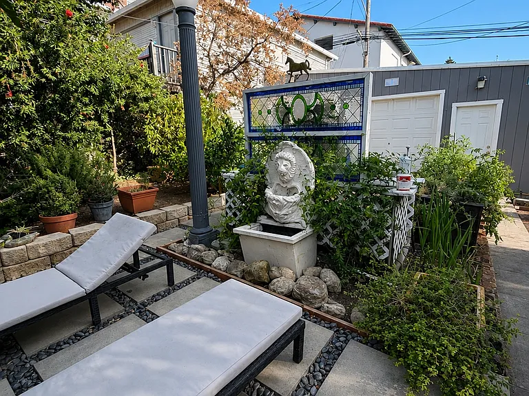 737 Florida St — Photo 19