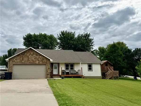 507 Shawn Crest Ln, Richmond, MO 64085