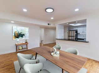400 N Sunrise Way APT 264, Palm Springs, CA 92262