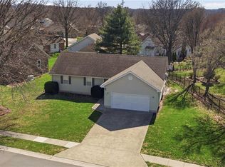 604 SW Hoke Ln, Lees Summit, MO 64081