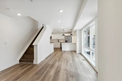 1514 Master St Photo 1