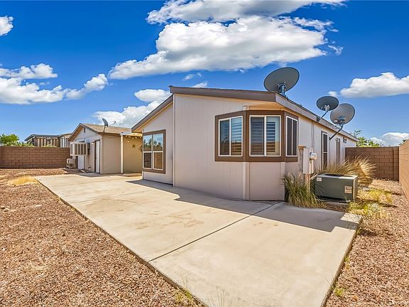 3rd image of 2667 E Vicki Avenue