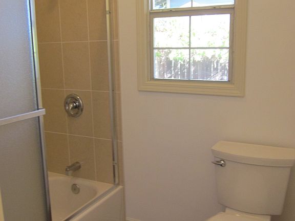 2nd image of 224 S California Ave APT B