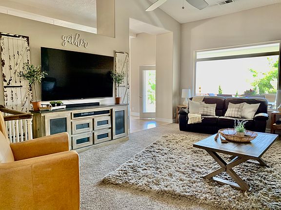 5th image of 2037 S Sanford Pl