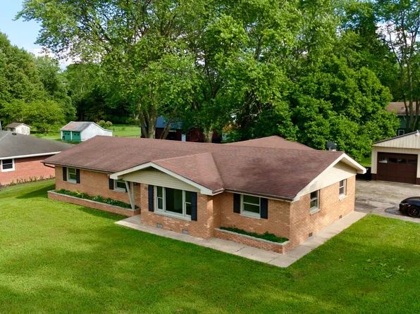 771 Doran Ave, Shelbyville, IN 46176