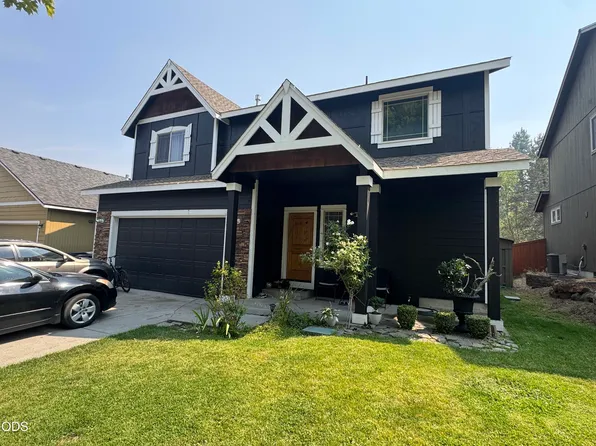 20301 SE Knightsbridge Pl, Bend, OR 97702