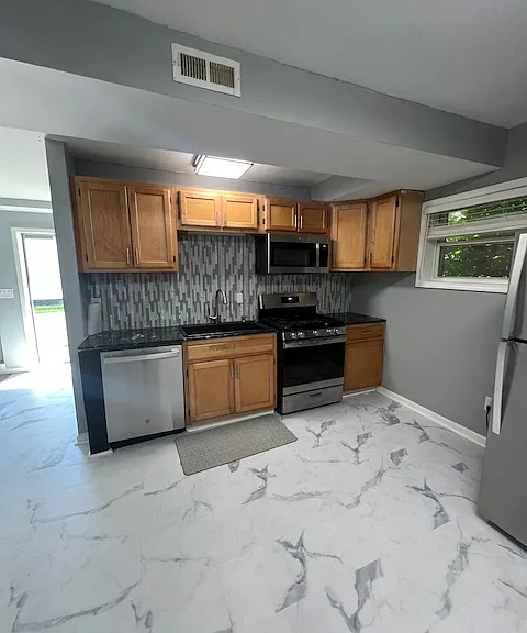 204 Columbus Ave #33 — Photo 11