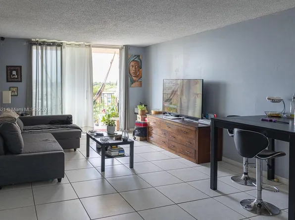 1465 NE 123rd St APT 708, North Miami, FL 33161