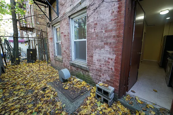 Rented by Haven Group Real Estate, LLC | media 10