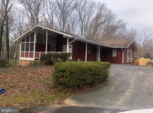 3243 Brush Dr, Falls Church, VA 22042