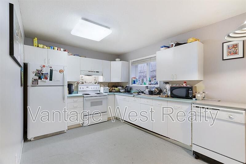 1st image of 3588 Springer Rd #1