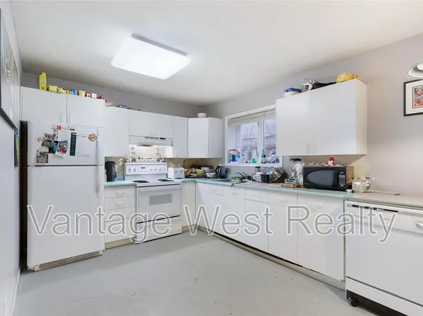 3588 Springer Rd #1, West Kelowna, BC V4T 1N8