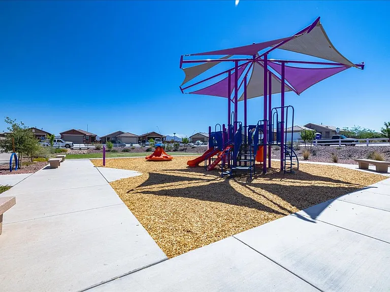 10560 W Waveland Dr — Photo 23