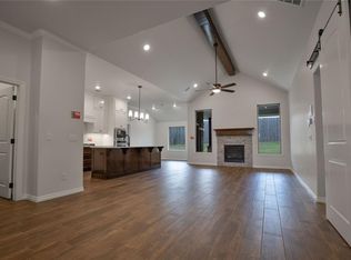 8425 Mountain Oak Dr, Edmond, OK 73034