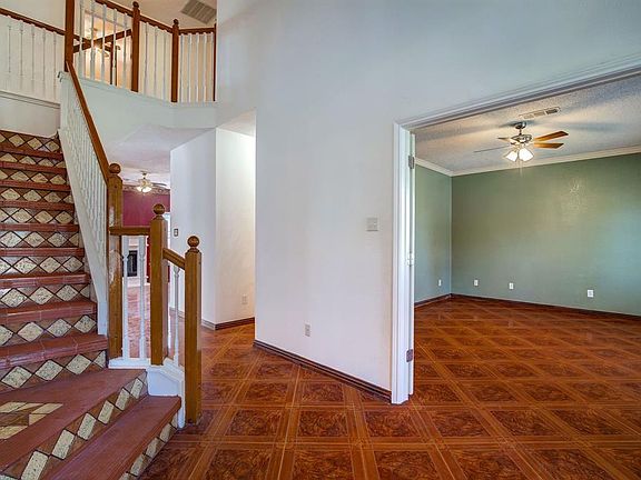 4th image of 836 Lanshire Ct