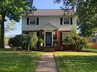 710 Chestnut Blvd, Cuyahoga Falls, OH 44221