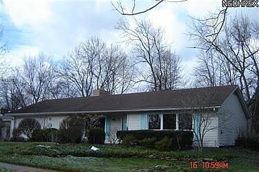 1st image of 440 Crossbrook Dr