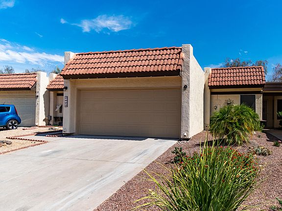 2nd image of 2422 E Villa Maria Dr