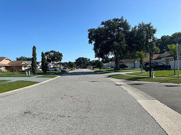4th image of 6501 Meritmoor Cir