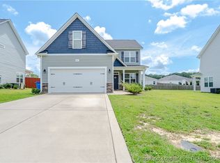 521 Loom Dr, Fayetteville, NC 28306