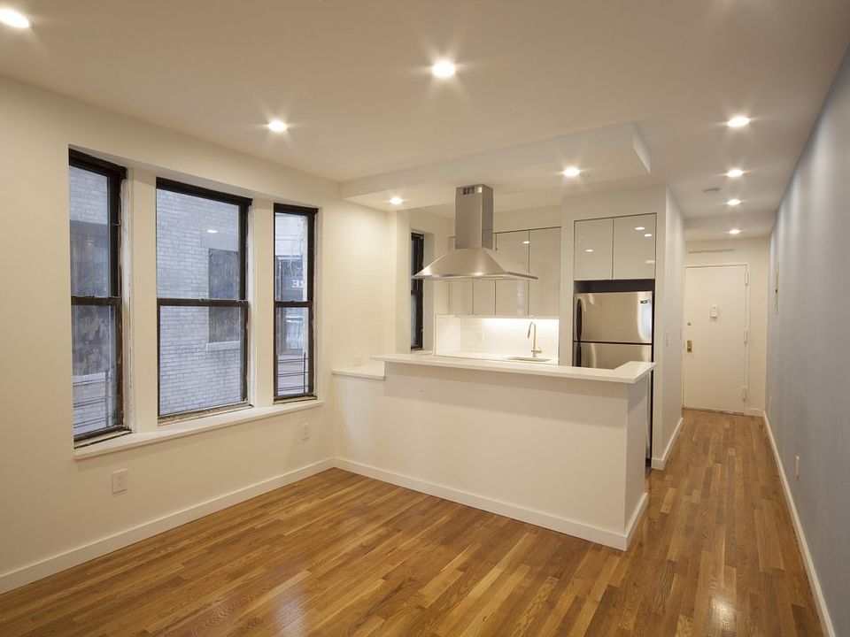 1st image of 570 W 182nd St APT 3C