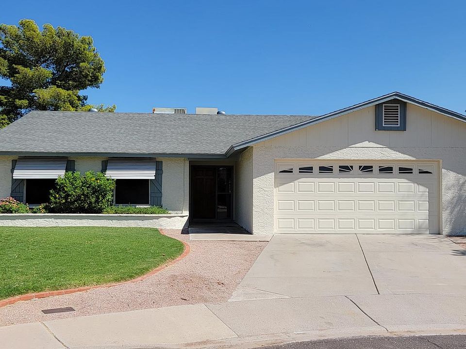 No HOA with RV parking