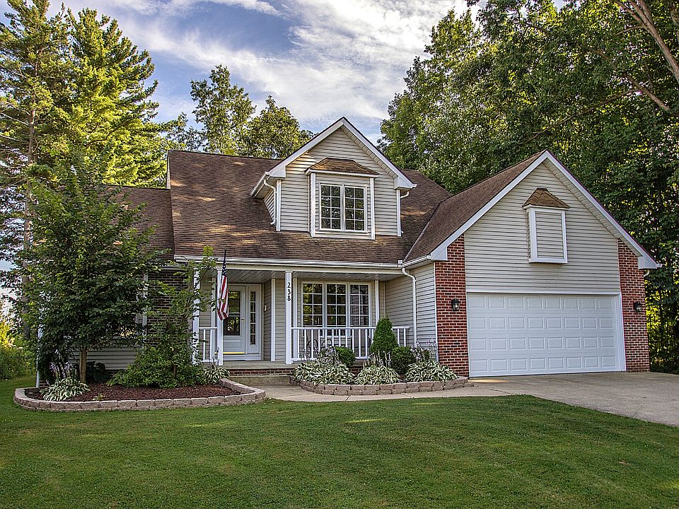 1st image of 238 Hazel Dr