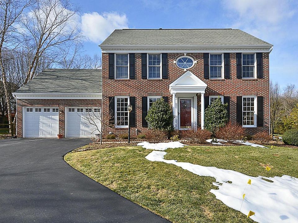 1st image of 15466 Waters Creek Dr