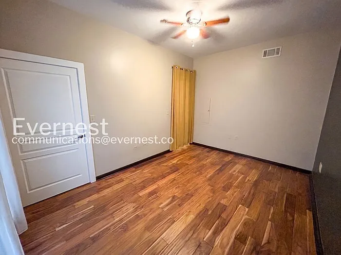 807 18th Ave #107 — Photo 7