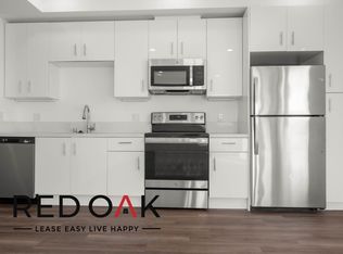 1860 3/4 N Western Ave #224, Los Angeles, CA 90027