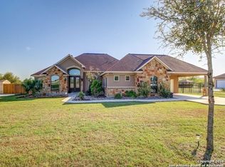 16002 Lake Shore Drive, Lytle, TX 78052