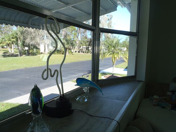 5th image of 717 Leisure Ln