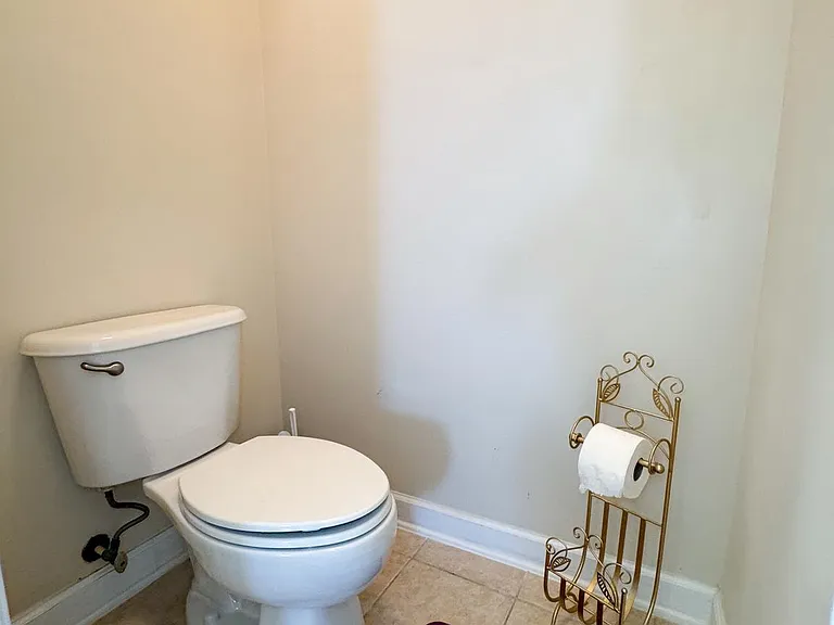 198 Hidden Forest Ct — Photo 34